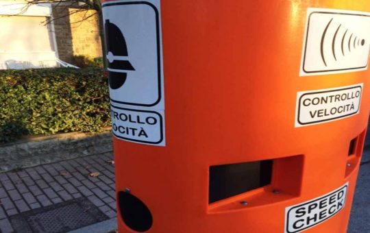 Autovelox ingannevoli: le nuove trappole - giornalemotori.it