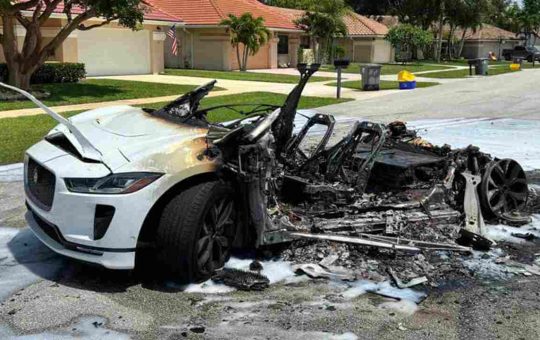 Incendi auto elettriche