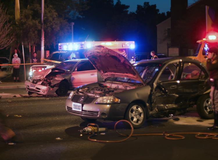 Di notte, multe e incidenti costano di più - fonte depositphotos.com - giornalemotori.it