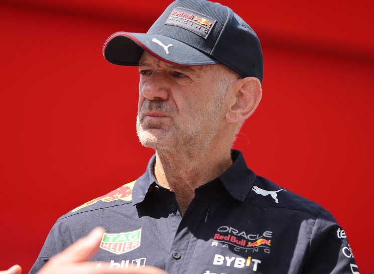 Adrian Newey è il direttore tecnico di Red Bull - fonte depositphotos.com - giornalemotori.it