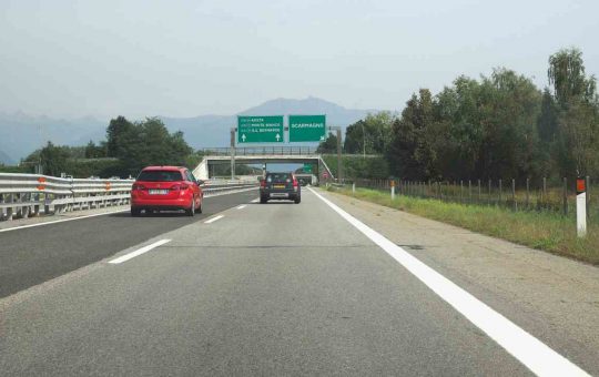 Autostrada, la multa record da 8000 euro - fonte depositphotos.com - giornalemotori.it