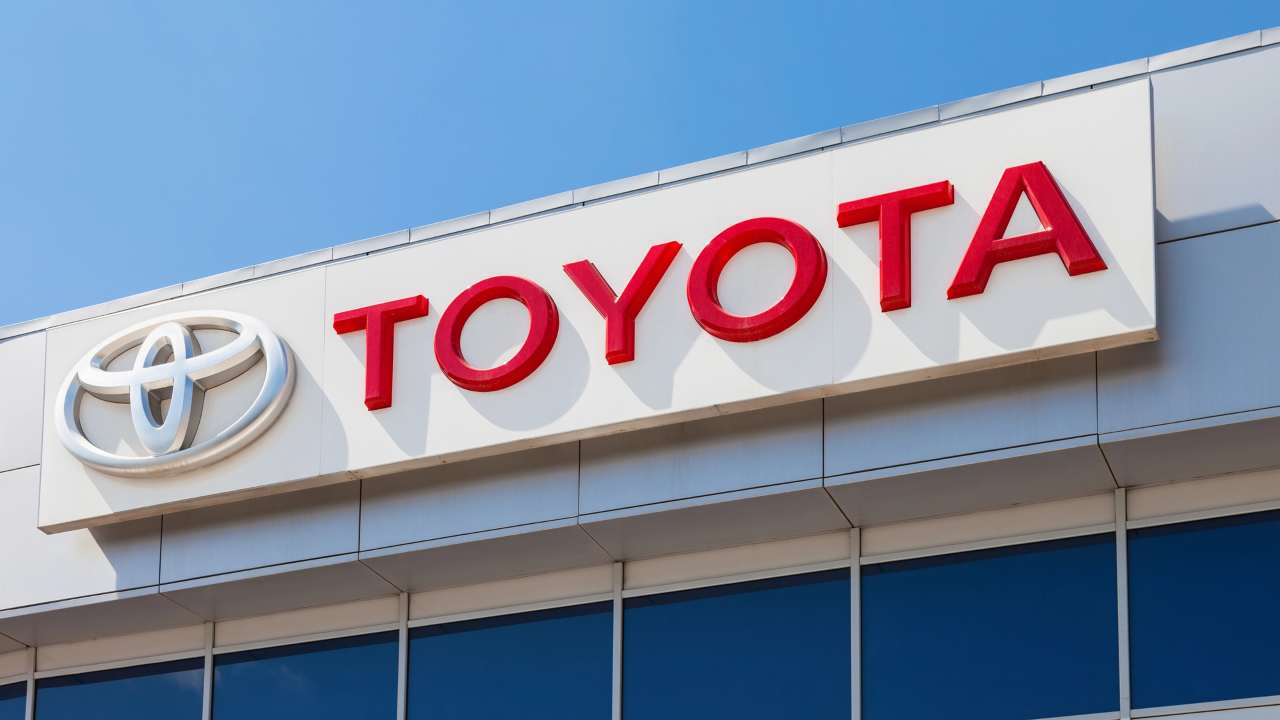 Toyota punta tutto su questo carburante - fonte depositphotos.com - giornalemotori.it