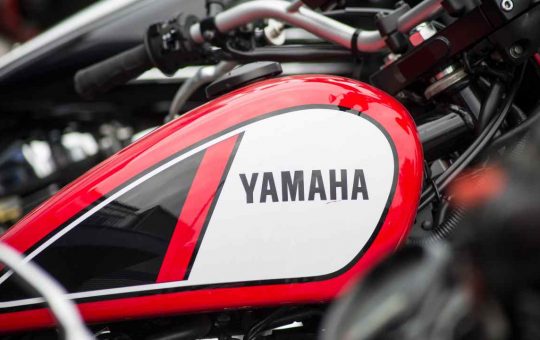 Yamaha, il trucco per rimuovere i graffi dalla moto - fonte stock.adobe - giornalemotori.it