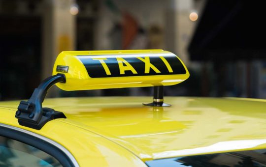 Arriva Verne, il robotaxi elettrico - fonte Corporate+ - giornalemotori.it