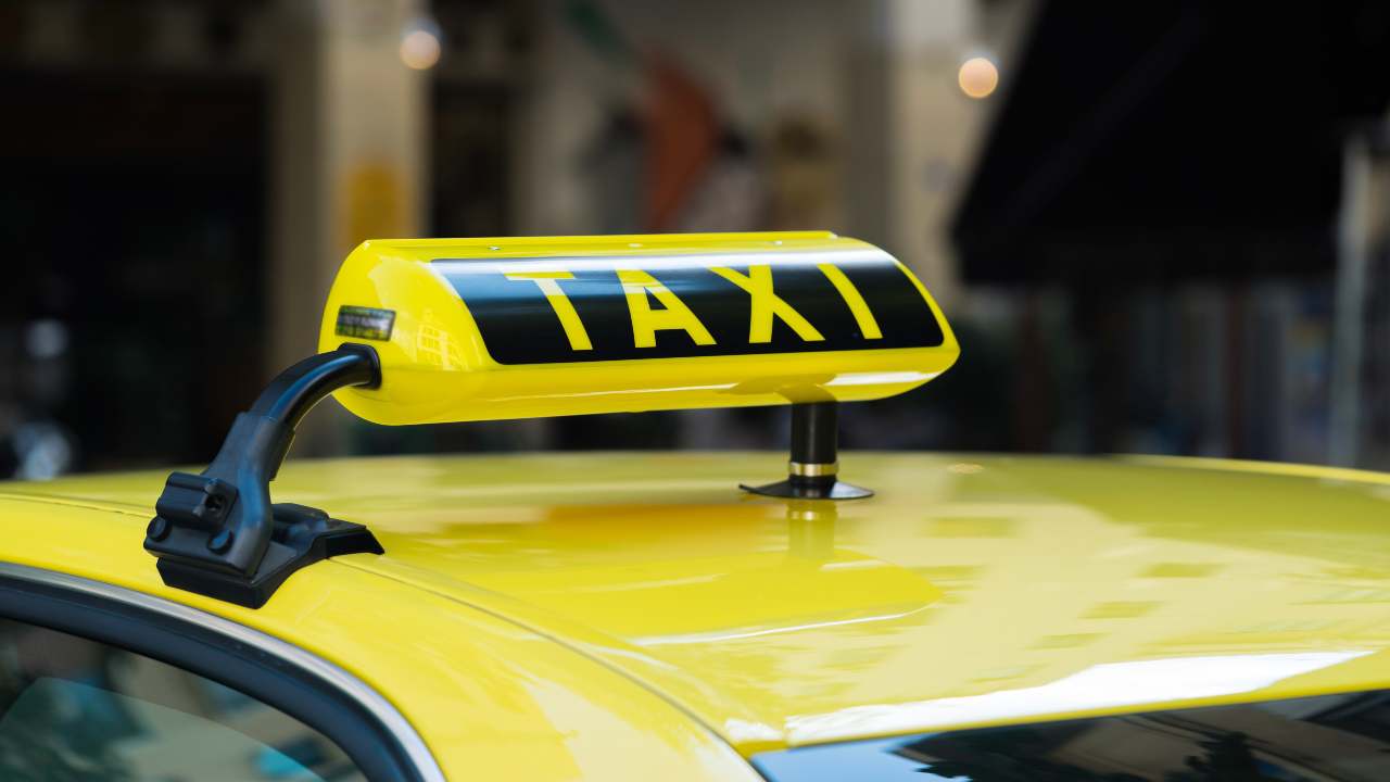 Arriva Verne, il robotaxi elettrico - fonte Corporate+ - giornalemotori.it