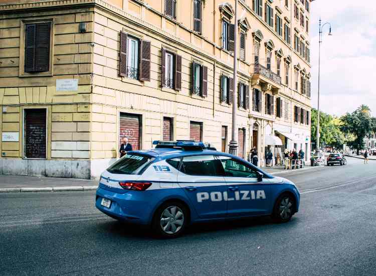 Una pattuglia della polizia - fonte Corporate+ - giornalemotori.it