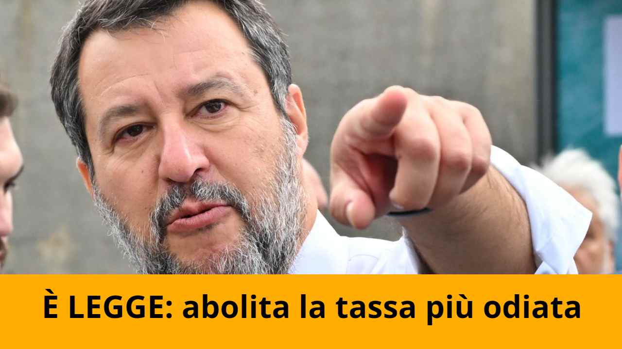 Salvini abolisce il bollo auto - fonte Ansa Foto - giornalemotori.it