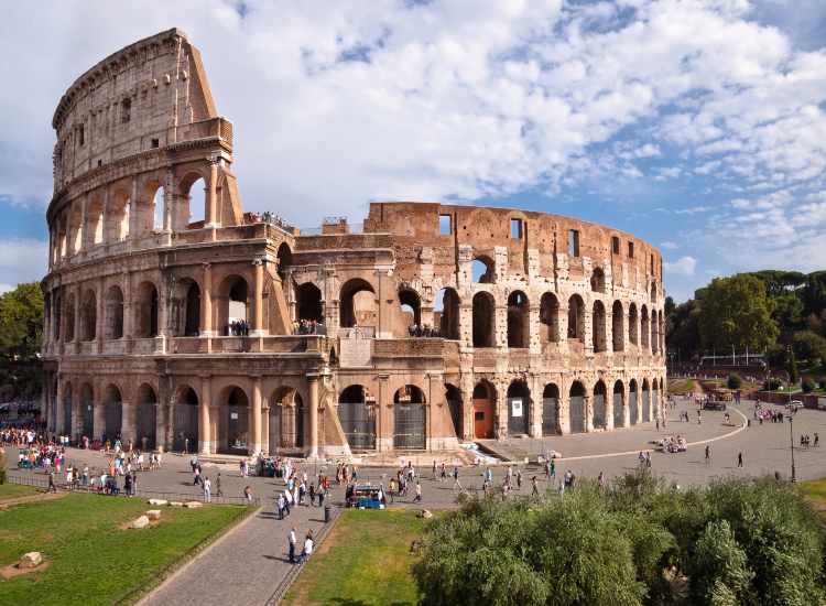 Roma, la nuova ztl - fonte depositphotos.com - giornalemotori.it