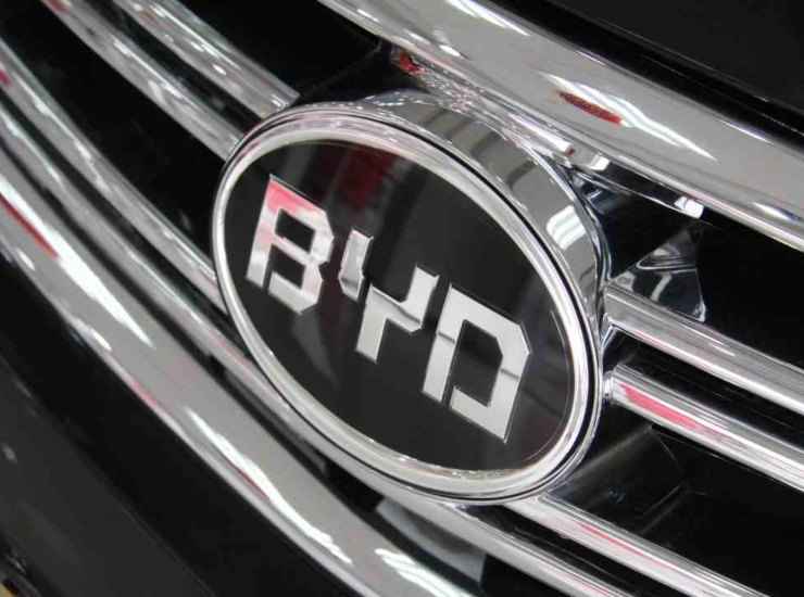 BYD tra i marchi accusati di essere invasivi - fonte depositphotos.com - giornalemotori.it