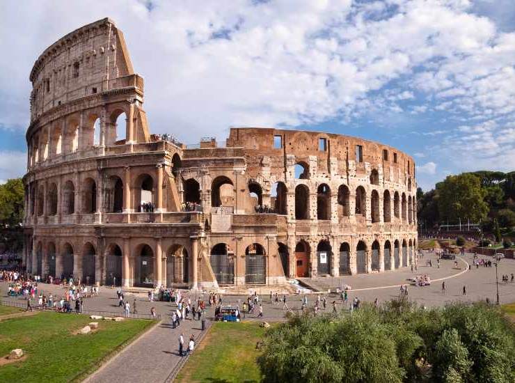 La questione delle ztl a Roma - fonte depositphotos.com - giornalemotori.it