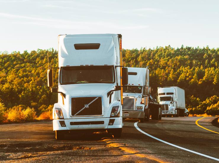 Camion, le leggi sul tachigrafo - fonte Pexels - giornalemotori.it