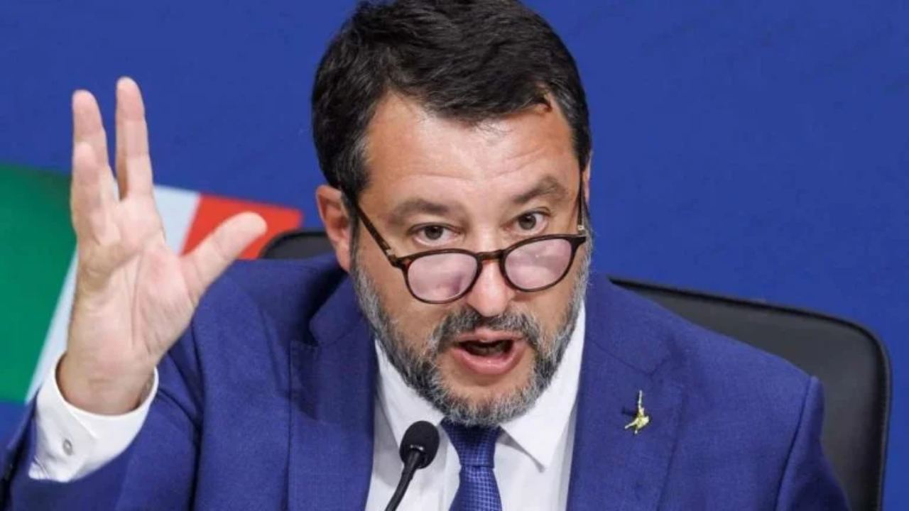 Il ministro dei trasporti Matteo Salvini - fonte Ansa Foto - giornalemotori.it