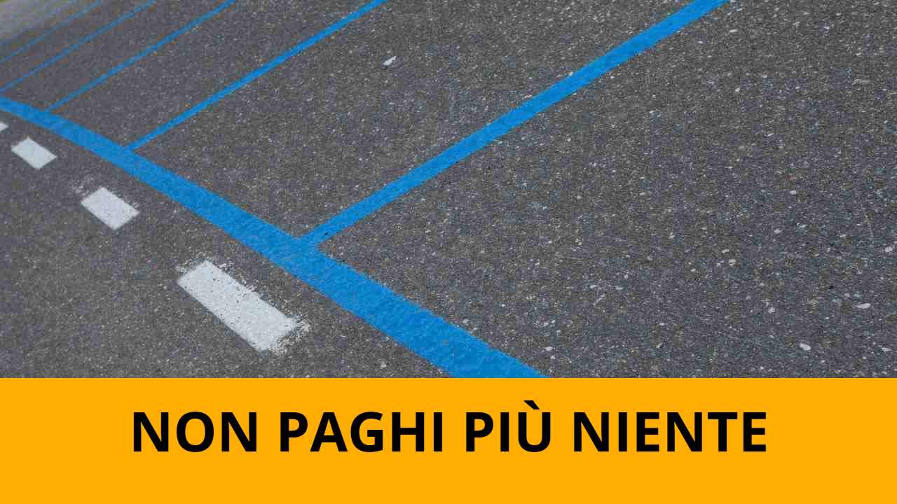 Strisce blu, non paghi più niente - fonte depositphotos.com - giornalemotori.it